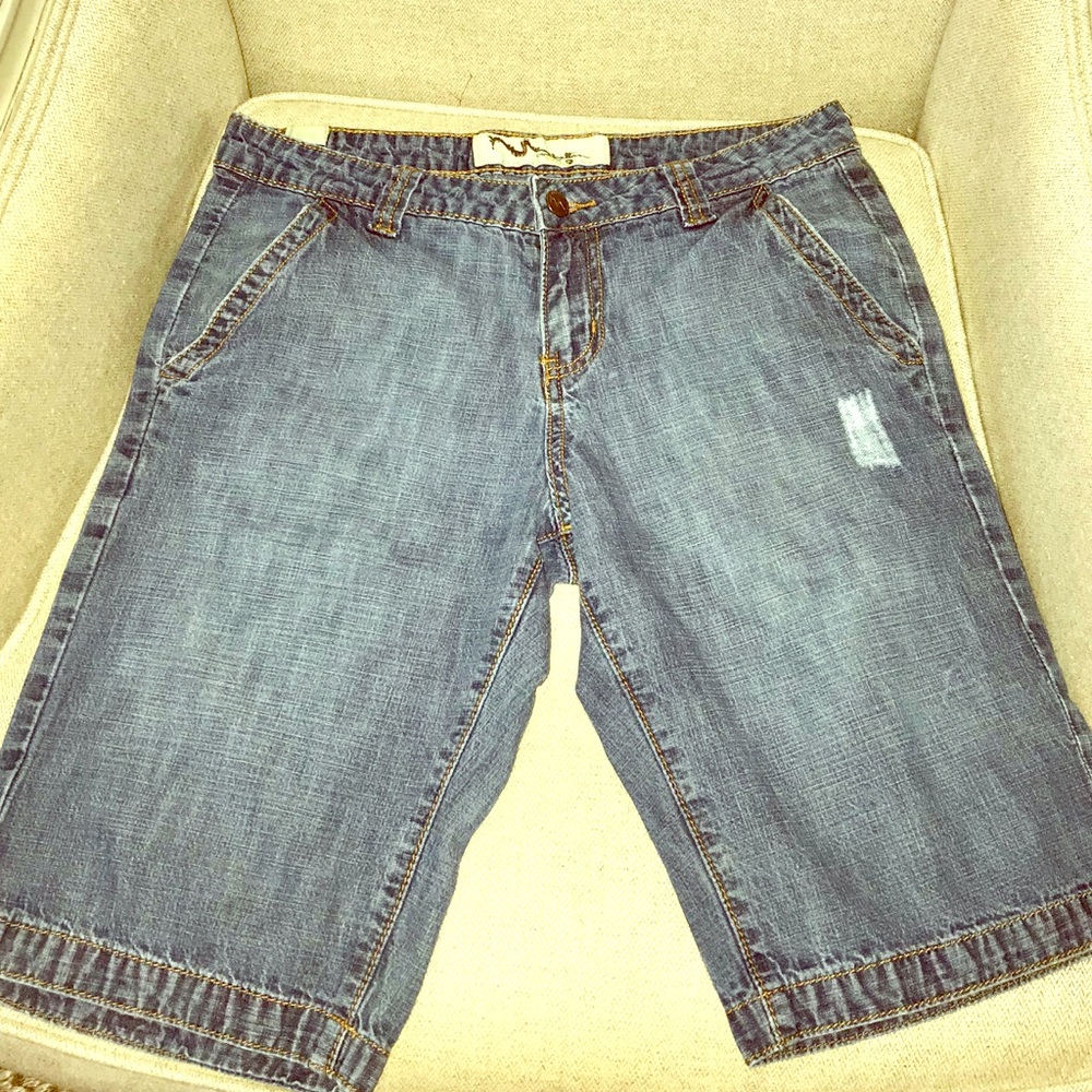 Jean Bermuda Shorts with cute back pockets